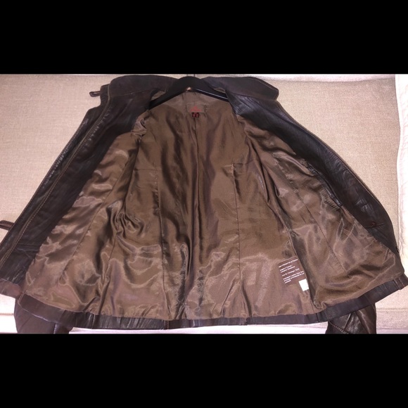 DANIER Woman’s Brown Leather Jacket - Picture 5 of 9